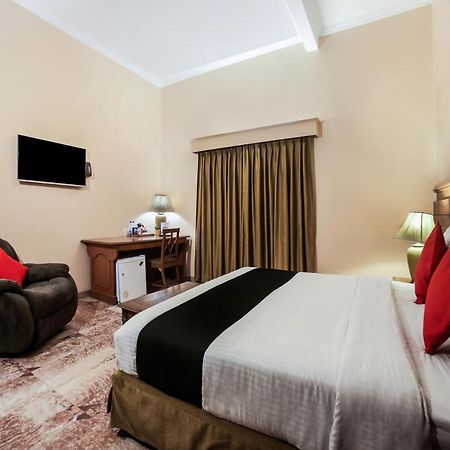 آغْرا Capital O 10953 Dayal Lodge - A Boutique Hotel المظهر الخارجي الصورة